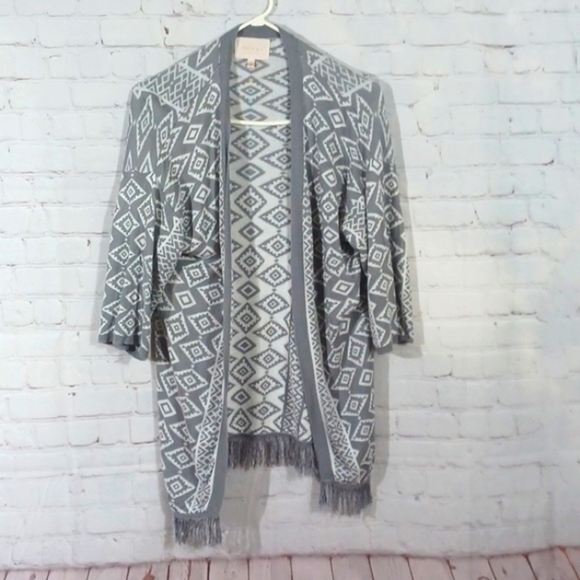 Skies Are Blue Gray Aztec Carnigan 3/4 Sleeve Light Sweater S - Picture 3 of 8